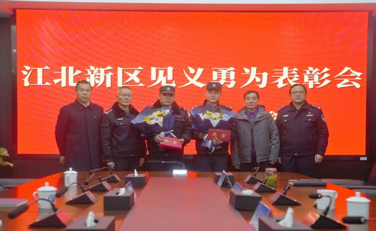 6408885c2ae84a7dd742d92b6bf457df