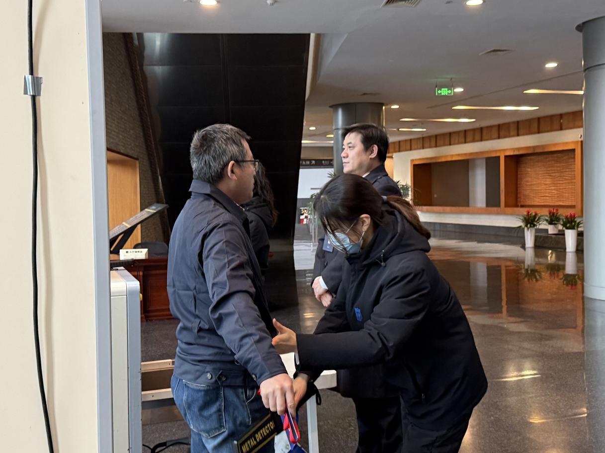 E:/25.12.10后 上传网站留存/“安保铁军、硬核保障”2026系列报道一——科技引领未来,安全护航盛会/照片/79854b95b5929b8d99e14dd1fe9a271f.jpg79854b95b5929b8d99e14dd1fe9a271f